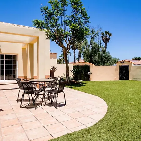 빌라 Golf Del Sur Sleeps 4 With Pool Air Con And Wifi 산미겔데아보나