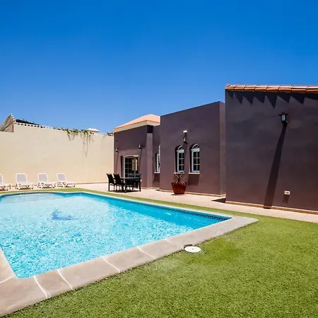 Golf Del Sur Sleeps 4 With Pool Air Con And Wifi 빌라 *