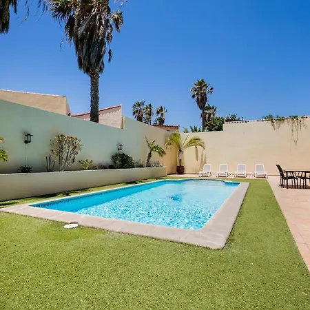 빌라 Golf Del Sur Sleeps 4 With Pool Air Con And Wifi