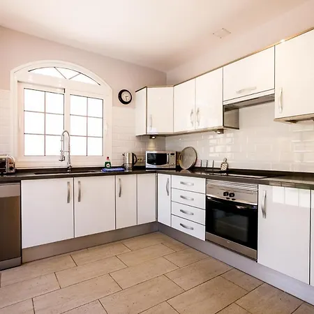 빌라 Golf Del Sur Sleeps 4 With Pool Air Con And Wifi 산미겔데아보나